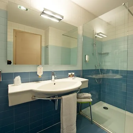 מלון Mercure Venezia-marghera 4*